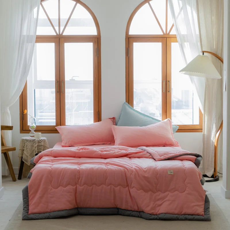 Nouvelle couette d'été matelassée en coton polyester japonais douce pour la peau, lavable, légère, style luxueux, couleur unie, légère