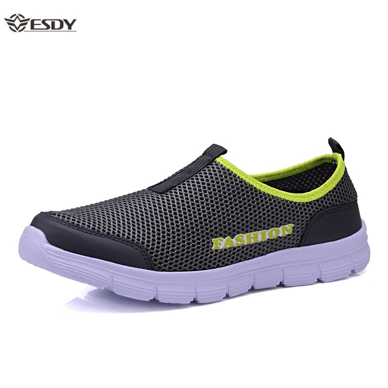 Summer Men Casual Shoes New Men Flat Sneakers Plus Size 36-46 Mesh Lightweight Breathable Water Slip-on Shoes Mens Loafers