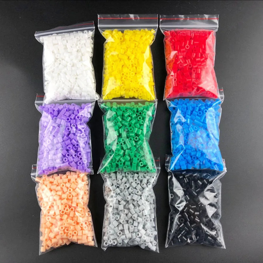 Cuentas para Planchar 5mm hama beads Aproximadamente 500 unidades/bolsa 9 colores Cuentas PUPUKOU un total de 4500 piezas para rompecabezas