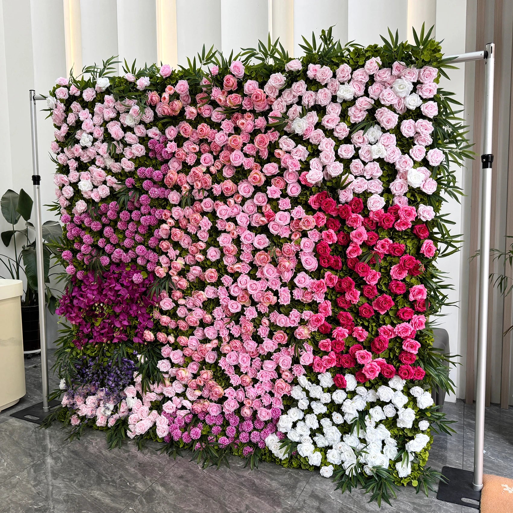 8*8 lilla blå blomstervegg bakgrunnspanel arrangement 3D rullet opp kunstig silke rose blomstervegg for hjemmebryllupsfestdekor