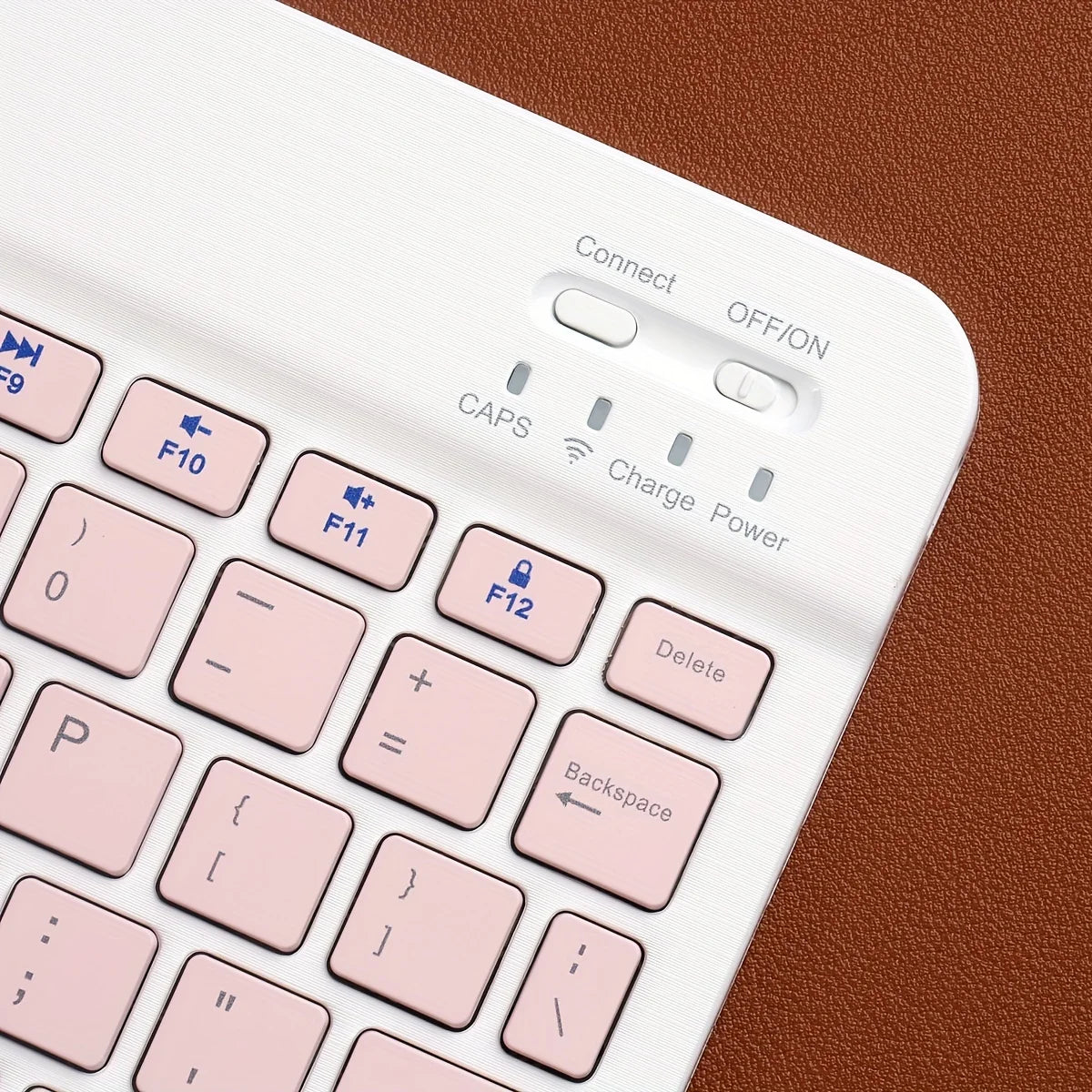 Trådløst tastatur Bluetooth-kompatibelt tastatur for Android IOS Windows Mini 78-tasters spilltastatur for PC iPad nettbretttastatur