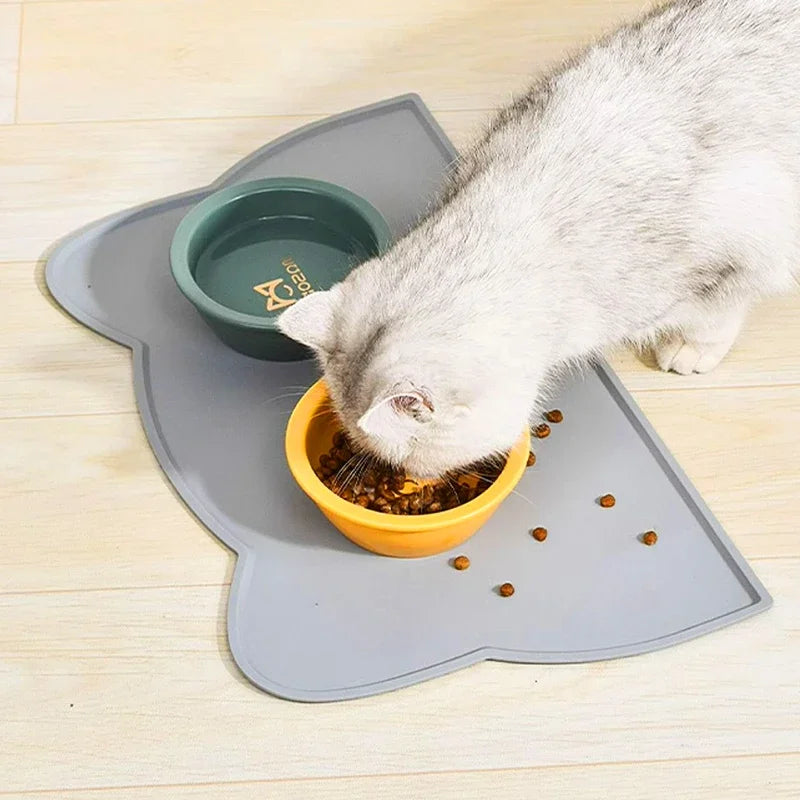 Pet Placemat Feeding Mat for Cats and Dogs Waterproof Leakage Food with Nonspill Nonslip Easy to Clean Silicone Placemats