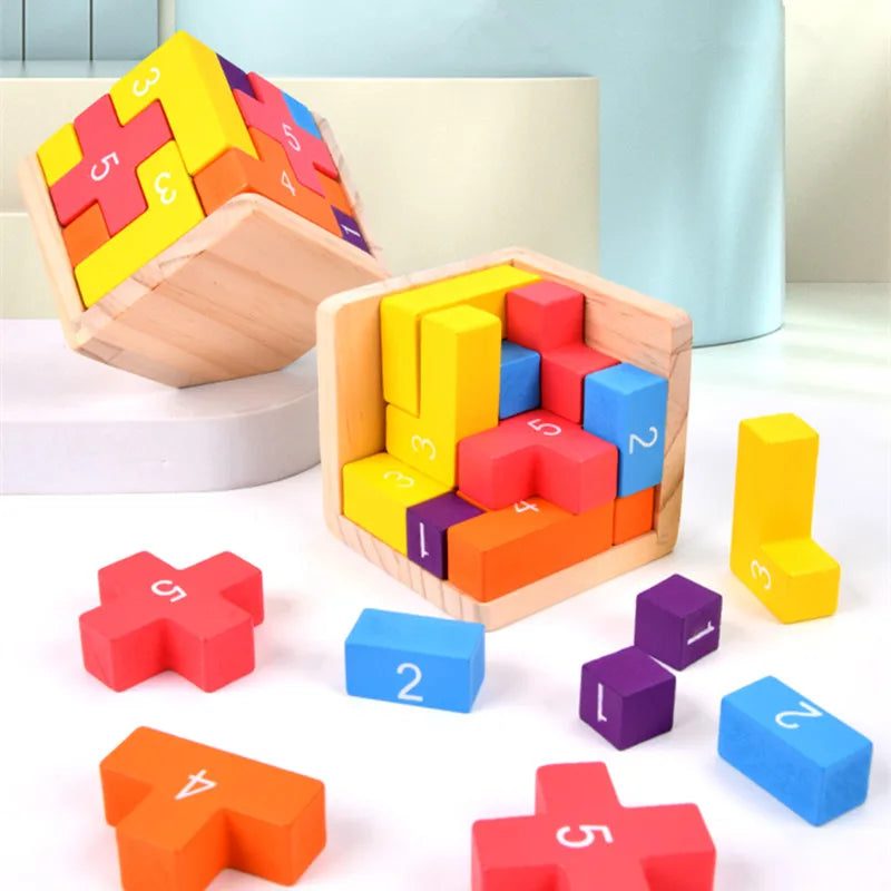 Fargerike treklosser-puslespill, klassisk Luban Lock Cube 3D-puslespill, intellektuelt spill for barn og voksne
