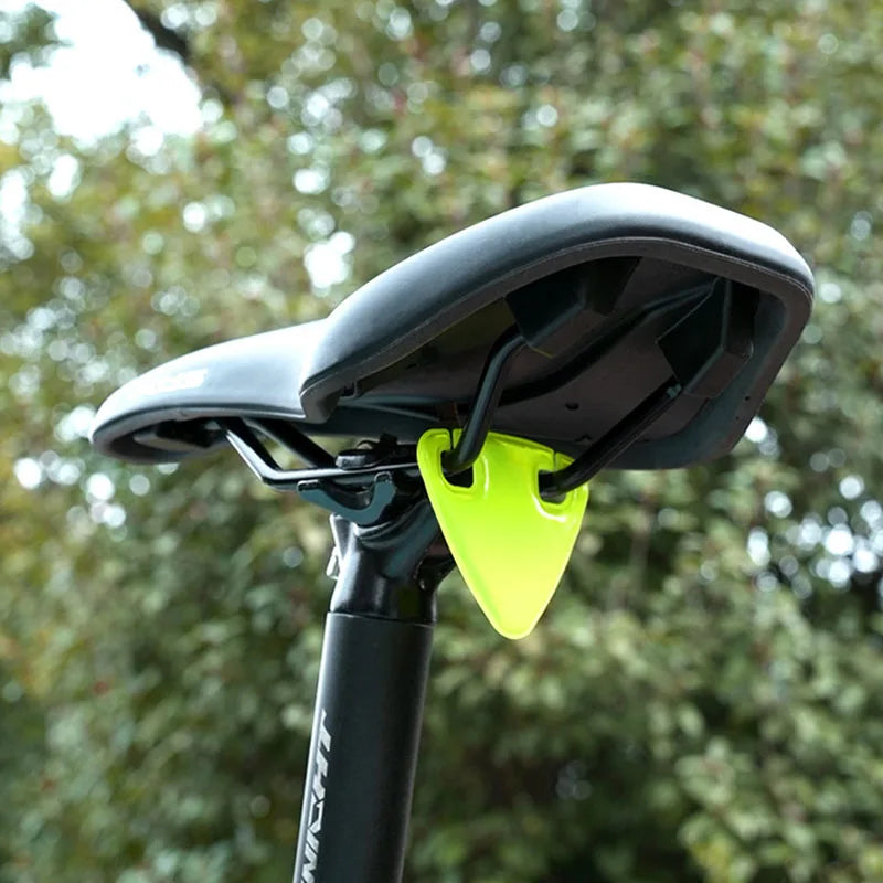 Lys sykkelreflektor bærbar landeveissykkelreflektor ultralett terrengsykkel TPU reflekterende trekantsykkeltilbehør