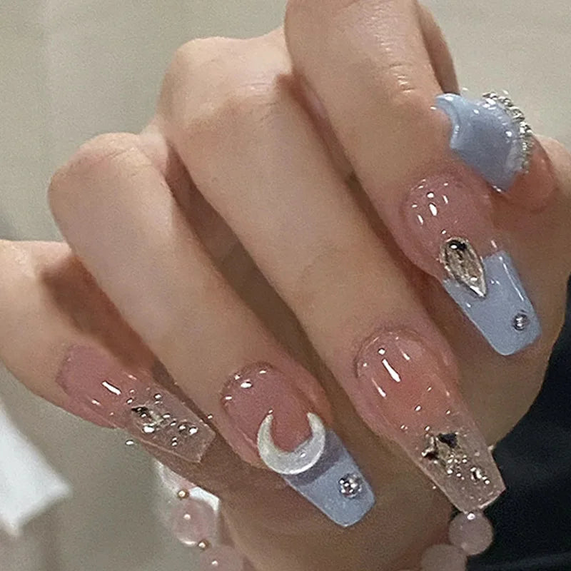 24 Pcs Uñas postizas cuadradas cortas estilo ataúd, uñas postizas francesas con brillo, uñas acrílicas de cubierta completa para mujer, puntas de uñas a presión tipo ballet