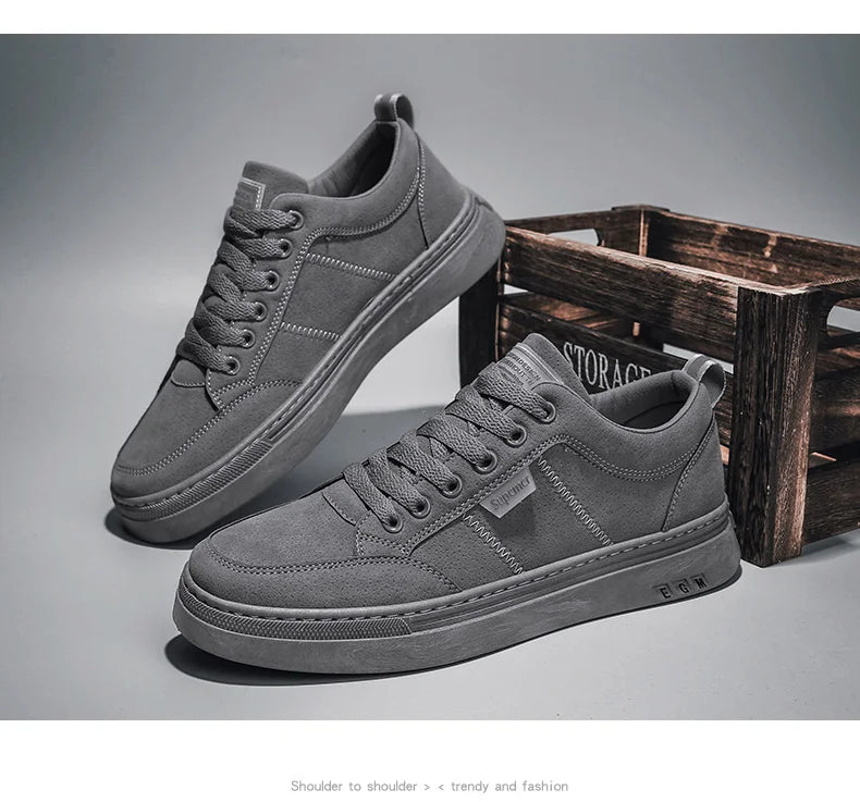 Zapatos de hombre nuevos, zapatos de seguridad de trabajo de primavera, antideslizantes, resistentes al desgaste, versátiles, informales, deportivos, de trabajo, zapatos de tabla para hombre