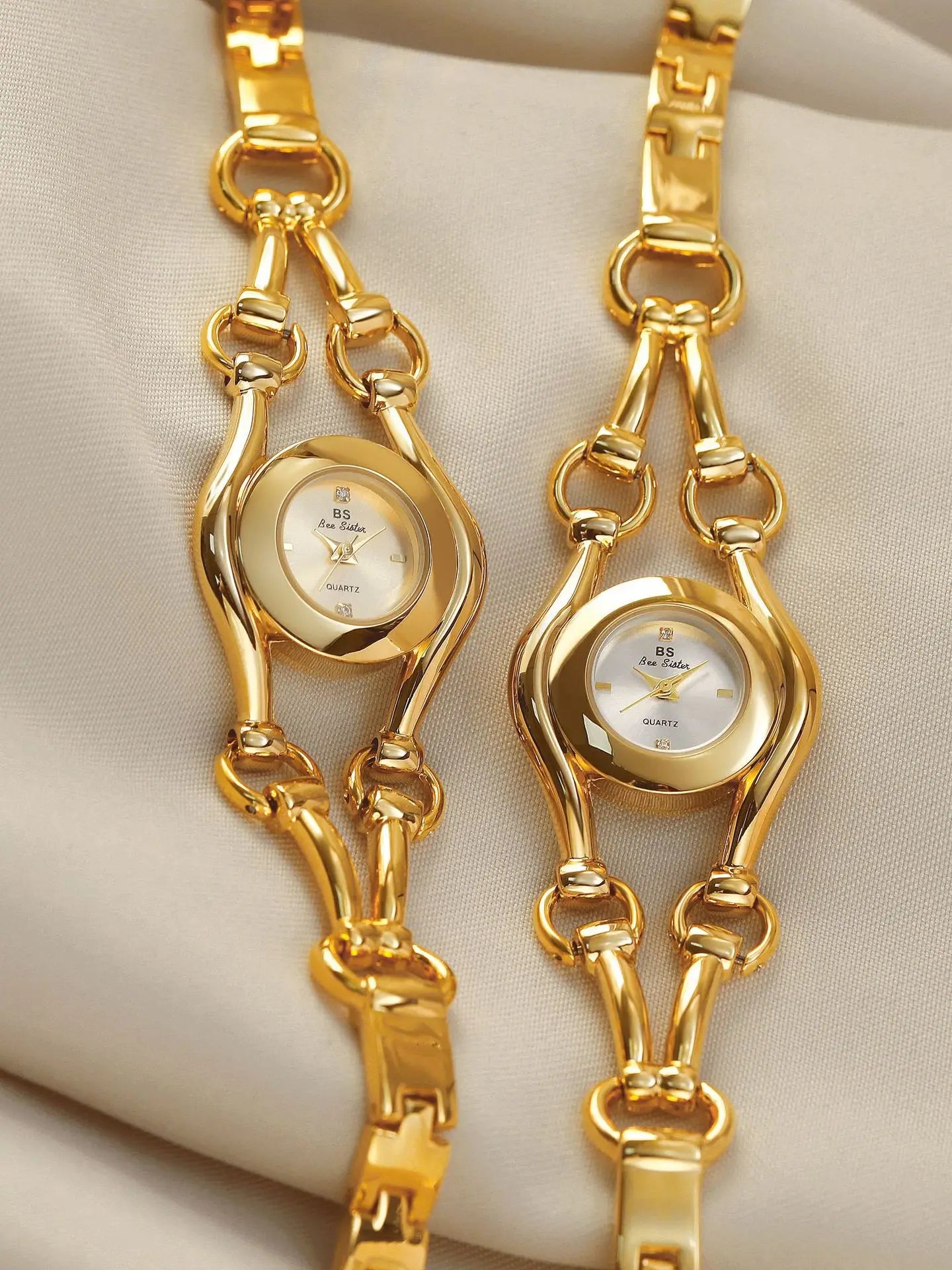 Relojes de lujo de moda para mujer Nuevos relojes de pulsera vintage dorados de lujo para mujer Reloj de cuarzo de vestir para mujer Relogio Feminino