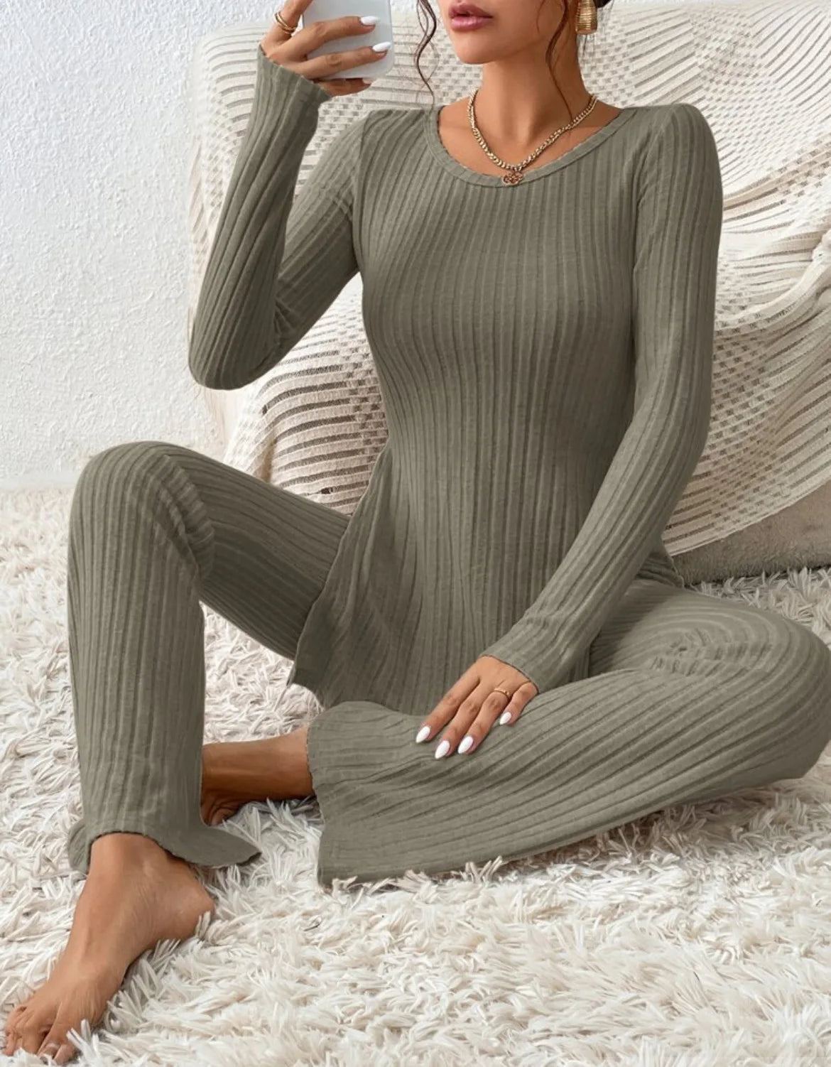 Ropa de Mujer Otoño Invierno Nuevo Estilo Color Sólido Sexy Casual Manga Larga Cuello Redondo Rajado Moda Temperamento Conjunto de Dos Piezas