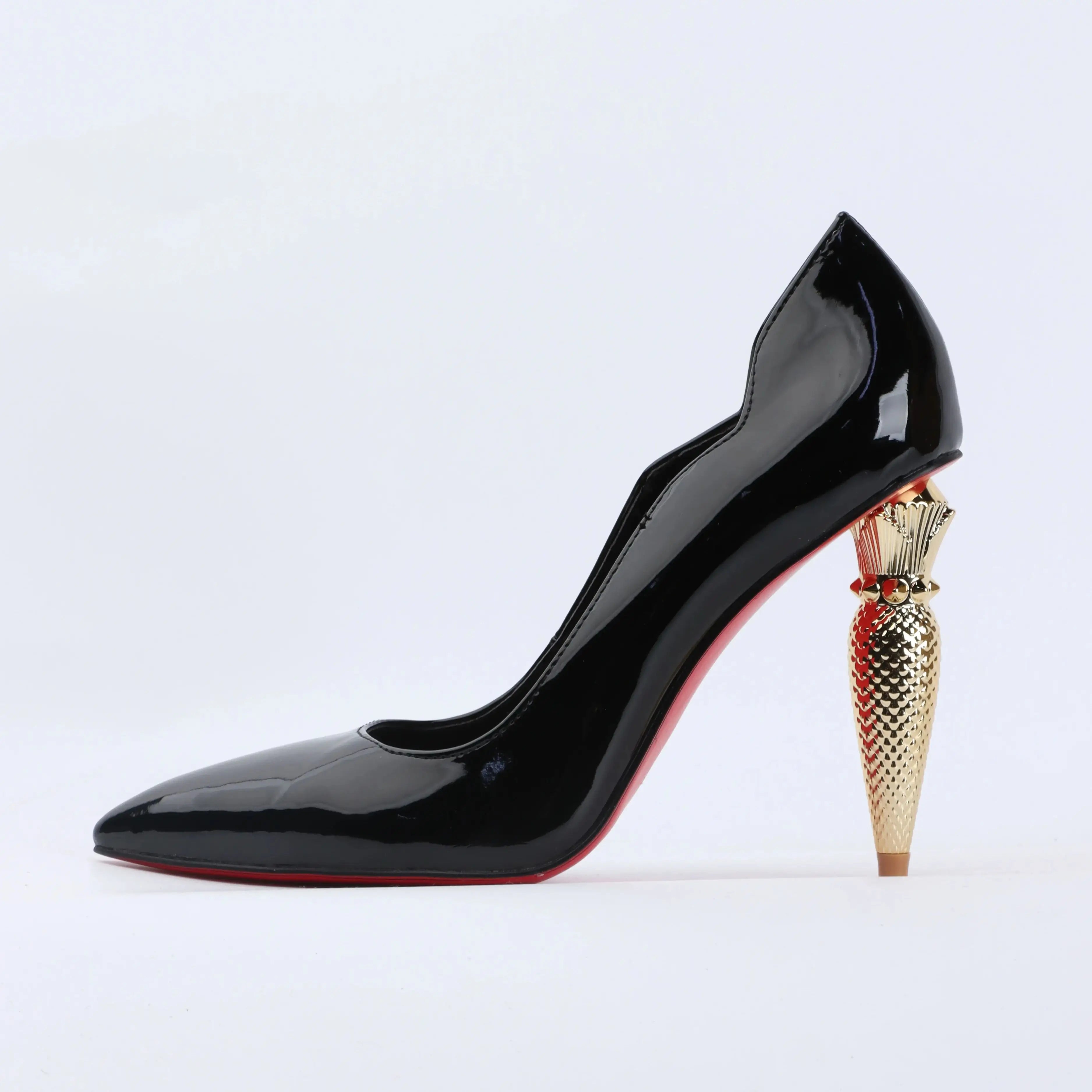 Luksuriøse røde bunnhæler med spiss tå til damesko, elegante og stilfulle designer-slingbackhæler av høy kvalitet, stor størrelse