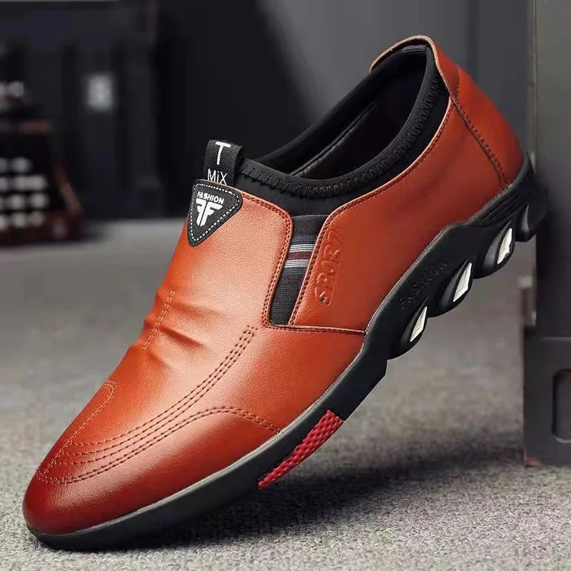 Zapatos de Cuero para Hombres Zapatos Casual de Negocios Suela Blanda Mocasines Antideslizantes Mocasines de Conducción Masculinos Zapatillas Transpirables sin Cordones