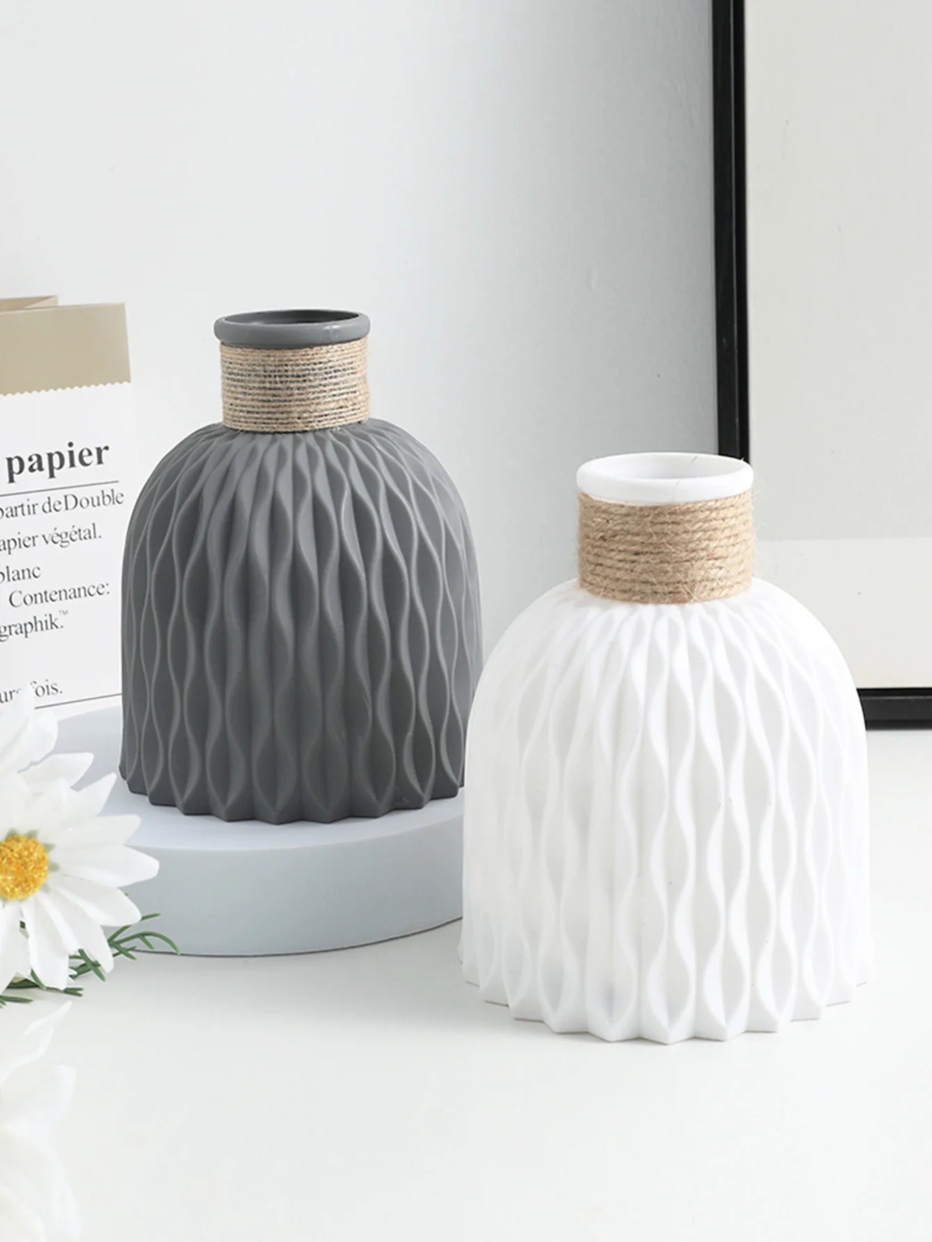 Vase décoratif de table en plastique 1/2, vase moderne de célébrité Internet, décoration de salle à manger et de salon, non hydroponique