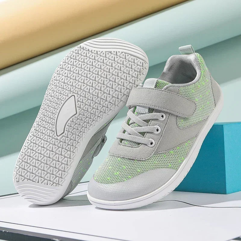 Zapatillas descalzas anchas para niños, zapatillas minimalistas ligeras antideslizantes para niños y niñas, zapatillas planas para caminar
