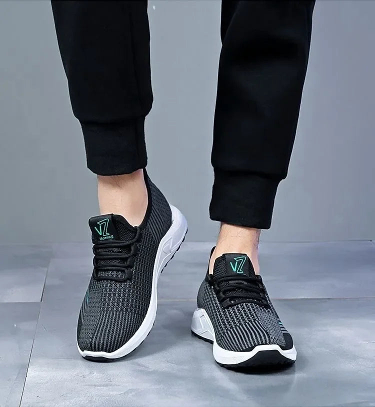 Men’s Breathable Sports Shoes