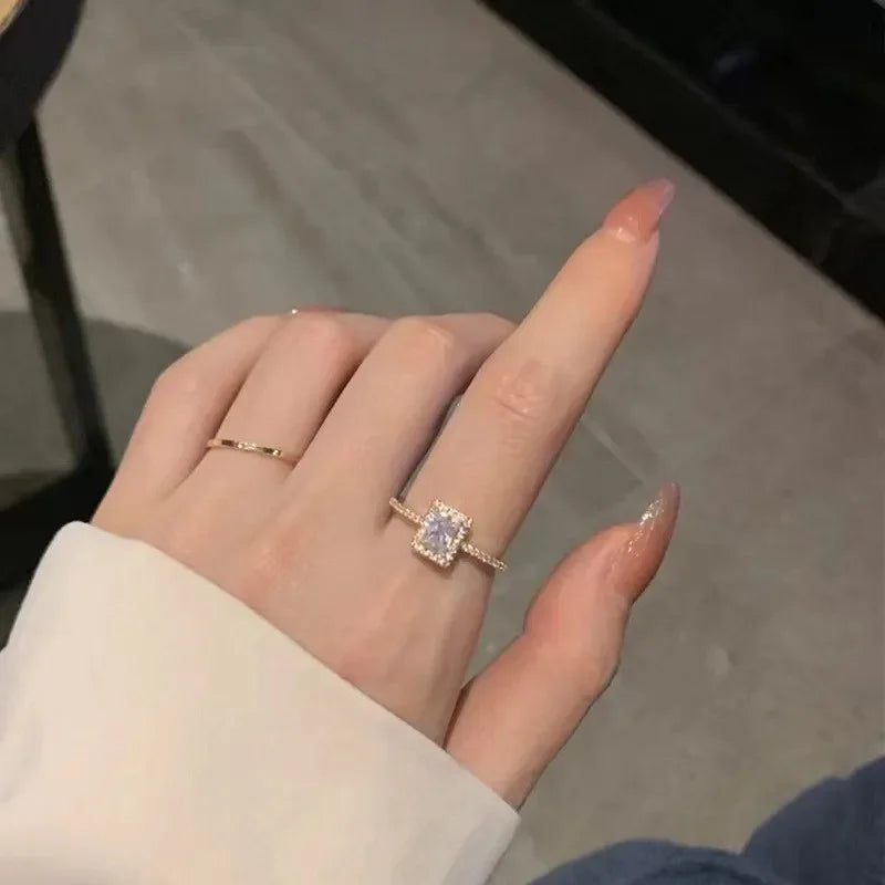 Anillos de lujo clásicos de moissanita para bodas y compromisos para mujeres, anillo cuadrado de la suerte ajustable, chapado en oro, joyería con encanto