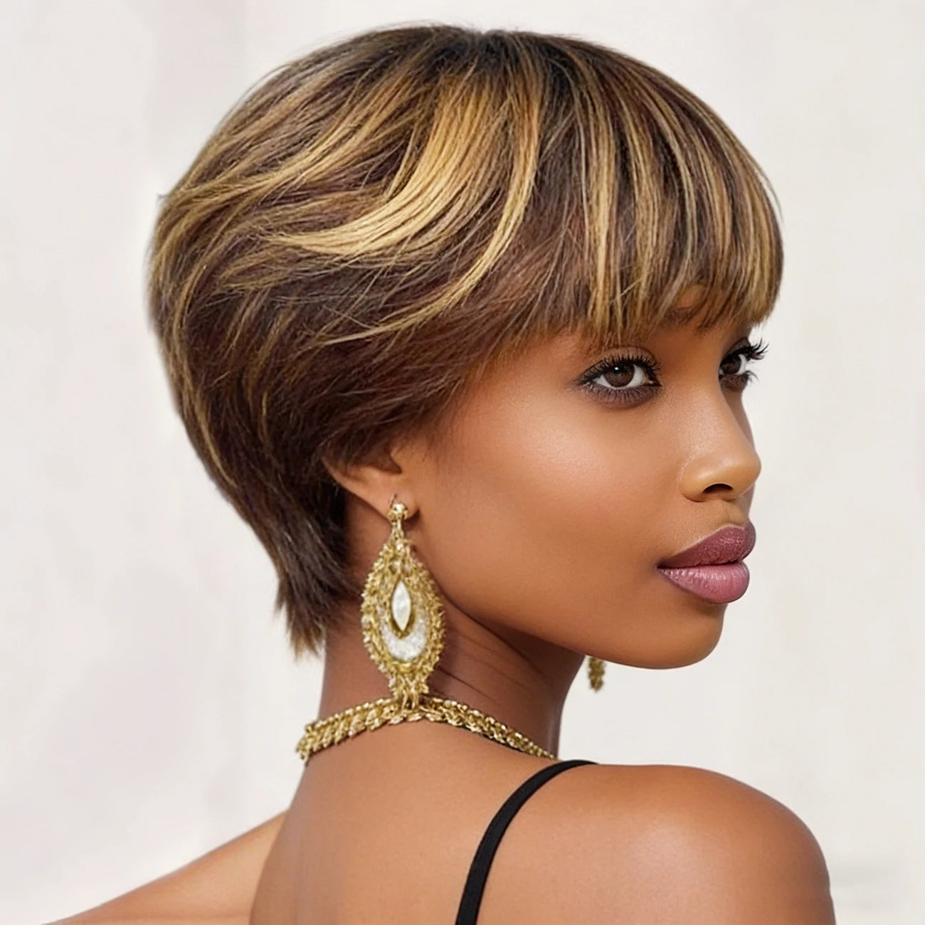 Perruques P427 Brown Highlight Pixie Cut Cheveux Humains Remy Entièrement Faite à la Machine Aspect Naturel Courtes à Porter Quotidiennement