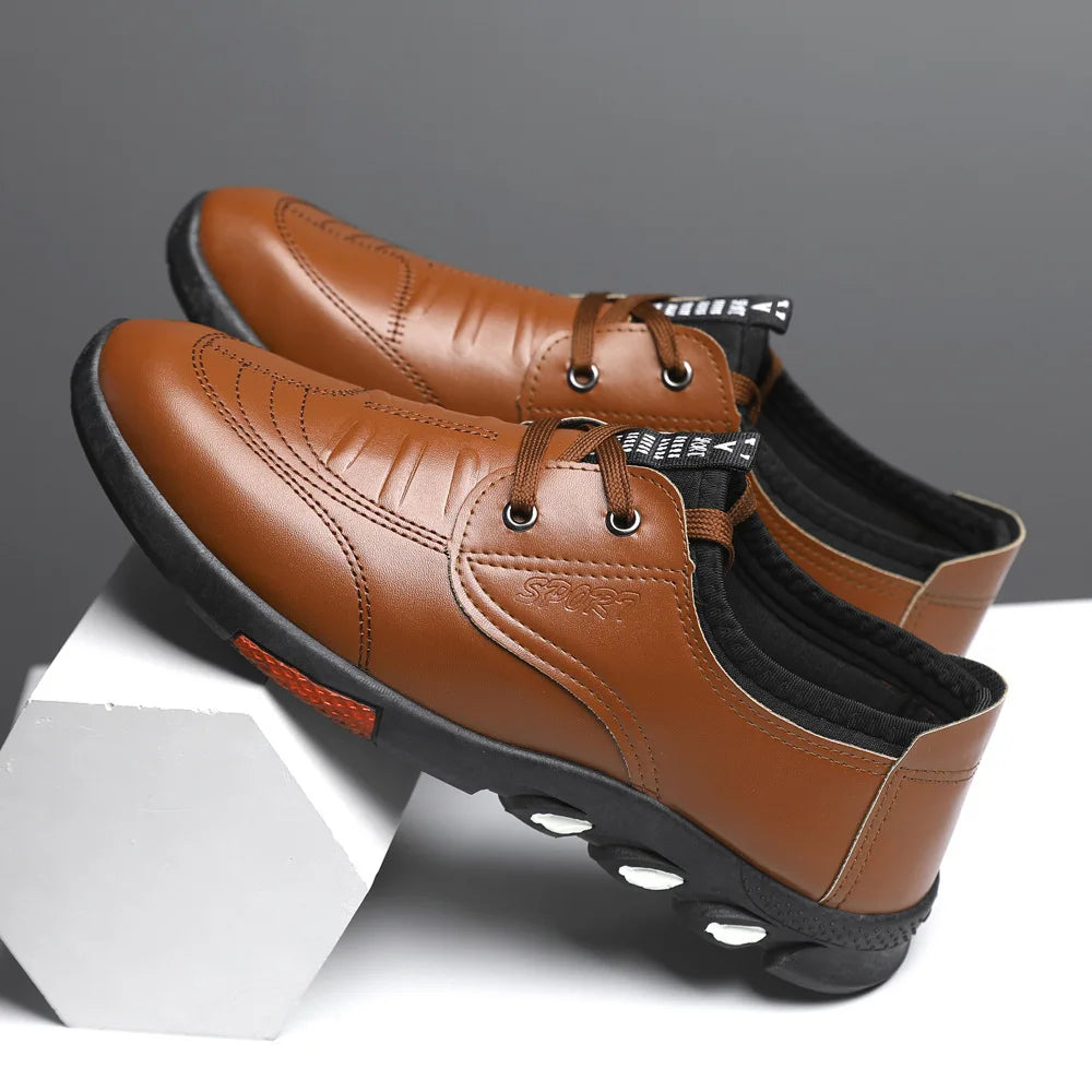 Zapatos de Cuero para Hombres Zapatos Casual de Negocios Suela Blanda Mocasines Antideslizantes Mocasines de Conducción Masculinos Zapatillas Transpirables sin Cordones