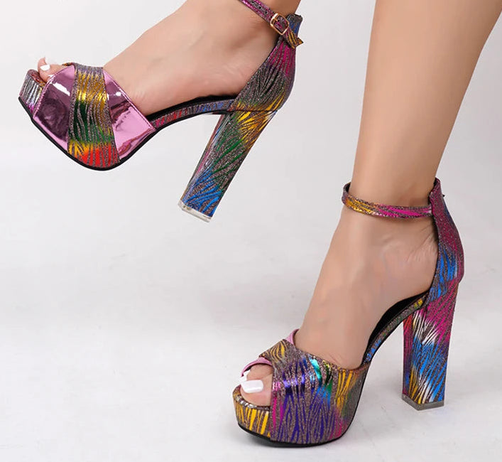 Sandales à plateforme à paillettes vertes