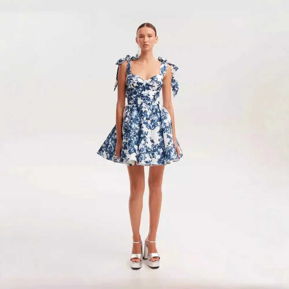 Nuevo vestido de noche elegante de moda femenina transfronteriza sin hombros, estilo europeo, sin mangas, corto