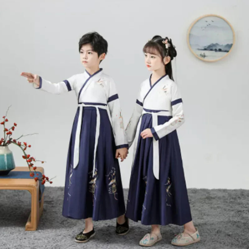 Traje tradicional Hanfu para niños