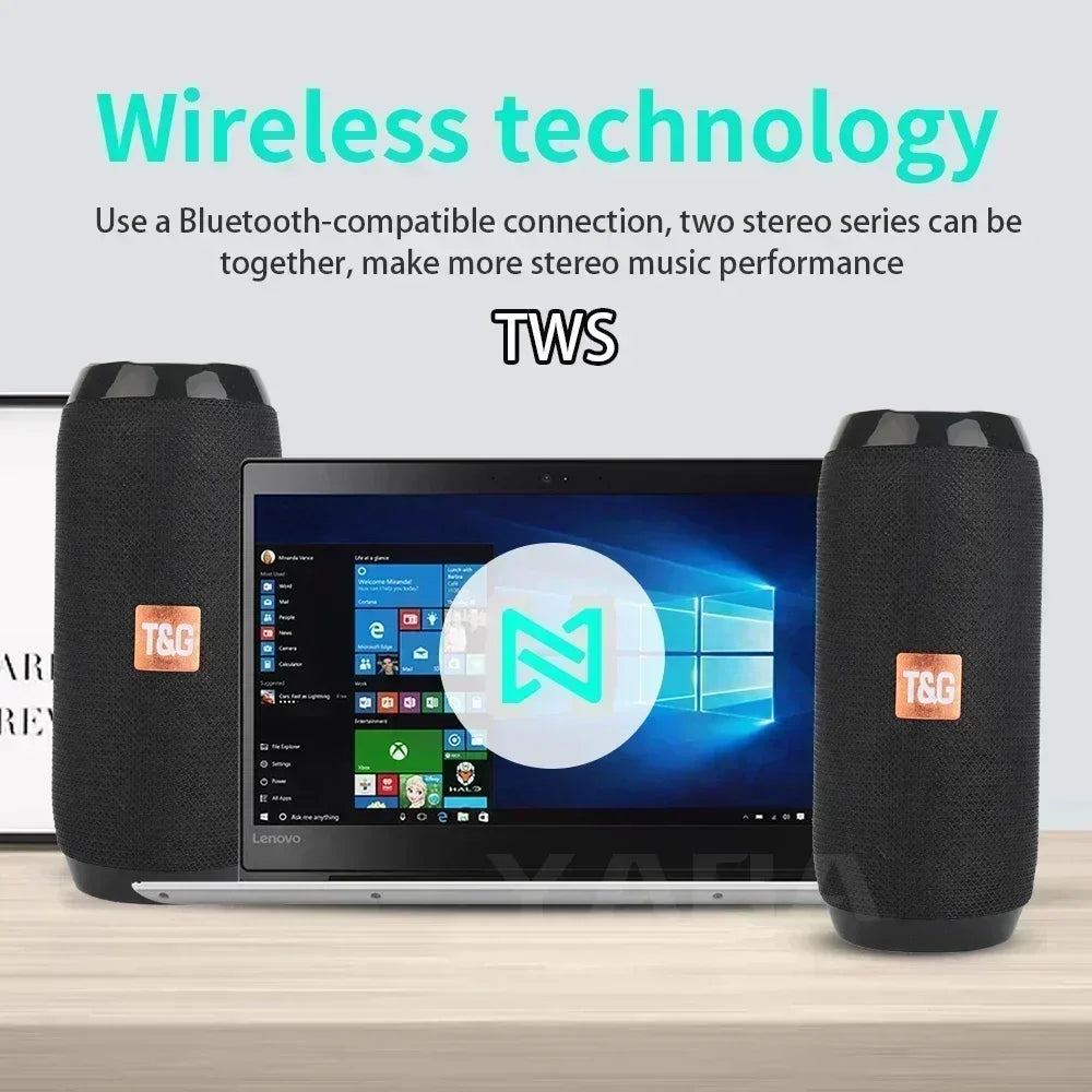 Altavoz portátil inalámbrico Bluetooth Subwoofer exterior impermeable Altavoz estéreo envolvente compatible con radio FM y tarjeta TF