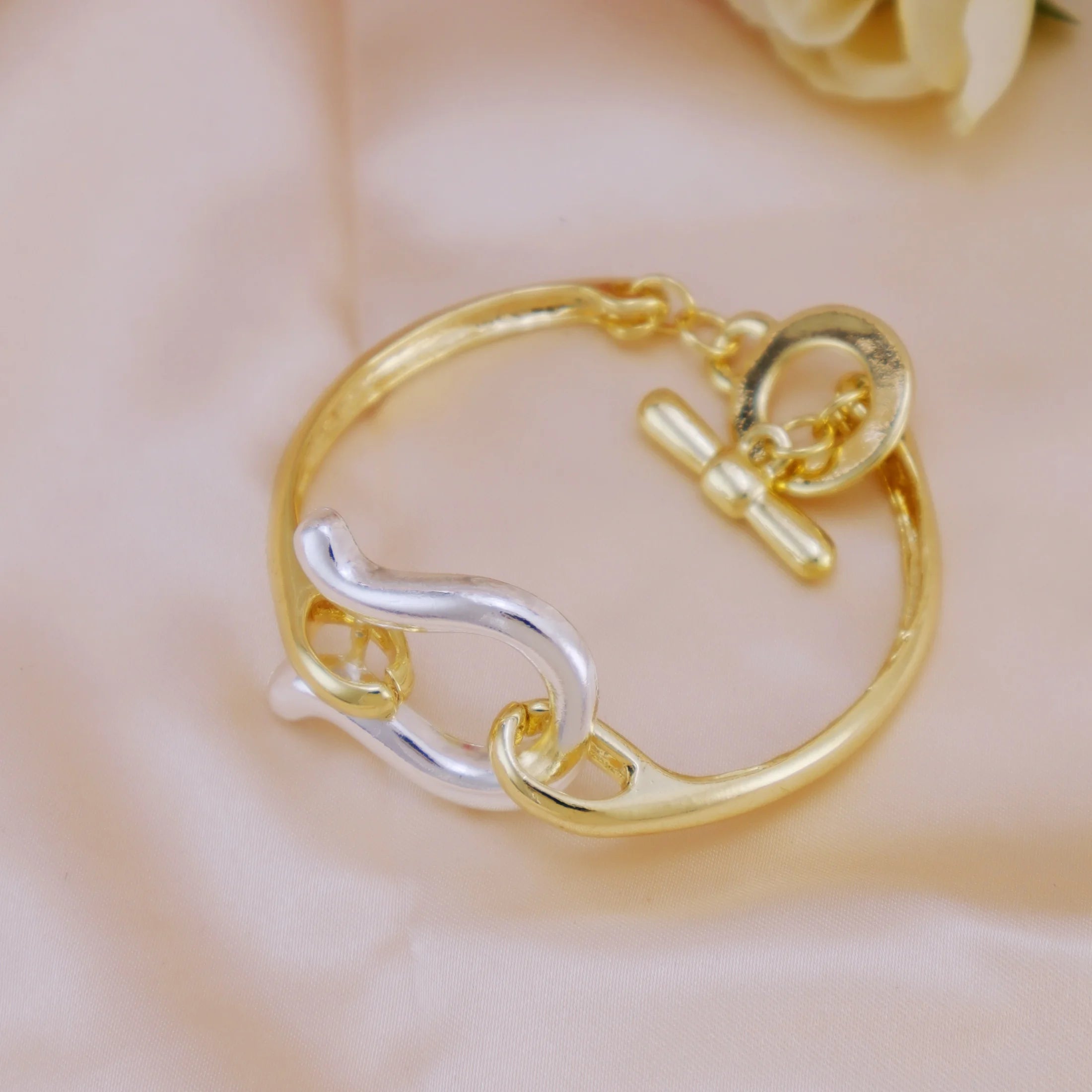 Conjuntos de joyería de moda para mujer, collar, gargantilla, pendientes, pulseras y anillo chapados en oro, conjunto para bodas y fiestas