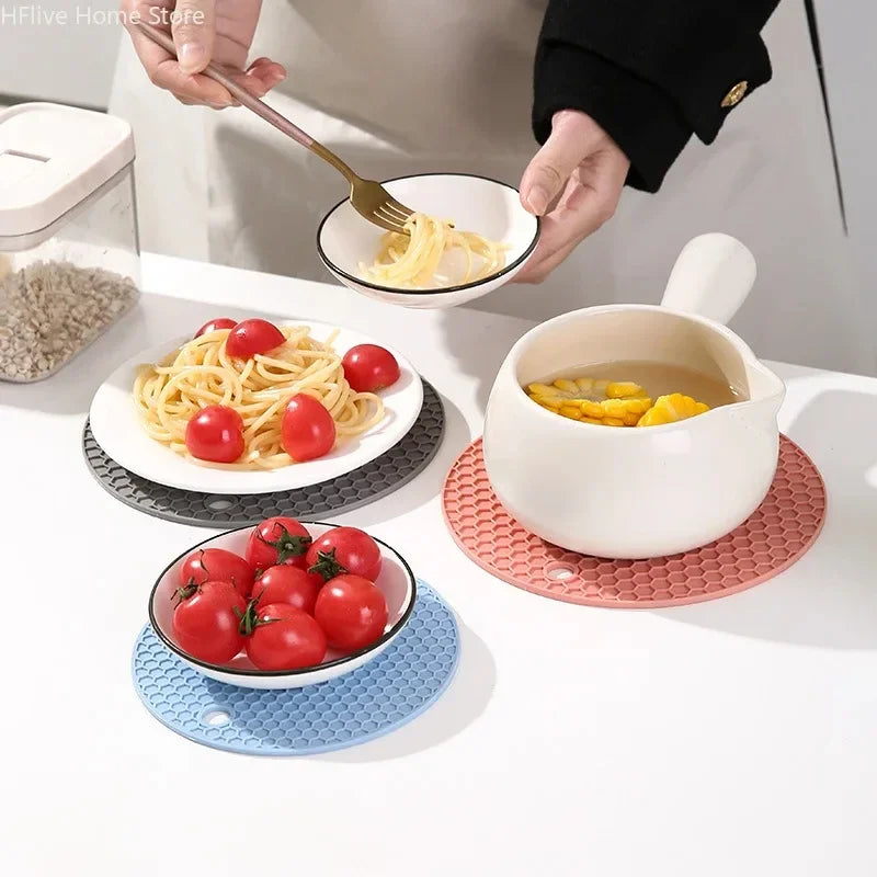 Set de table multifonctionnel en silicone pour la cuisine, dessous de verre rond antidérapant et résistant à la chaleur, manique