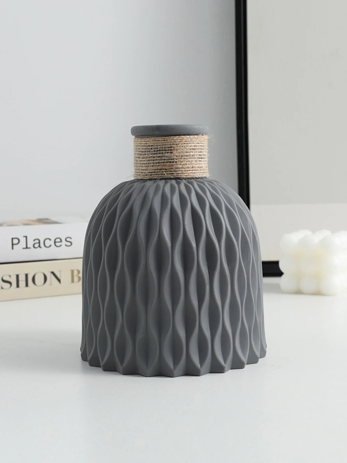 Vase décoratif de table en plastique 1/2, vase moderne de célébrité Internet, décoration de salle à manger et de salon, non hydroponique