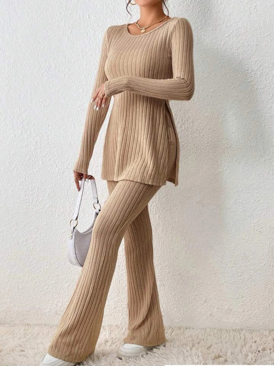 Ropa de Mujer Otoño Invierno Nuevo Estilo Color Sólido Sexy Casual Manga Larga Cuello Redondo Rajado Moda Temperamento Conjunto de Dos Piezas