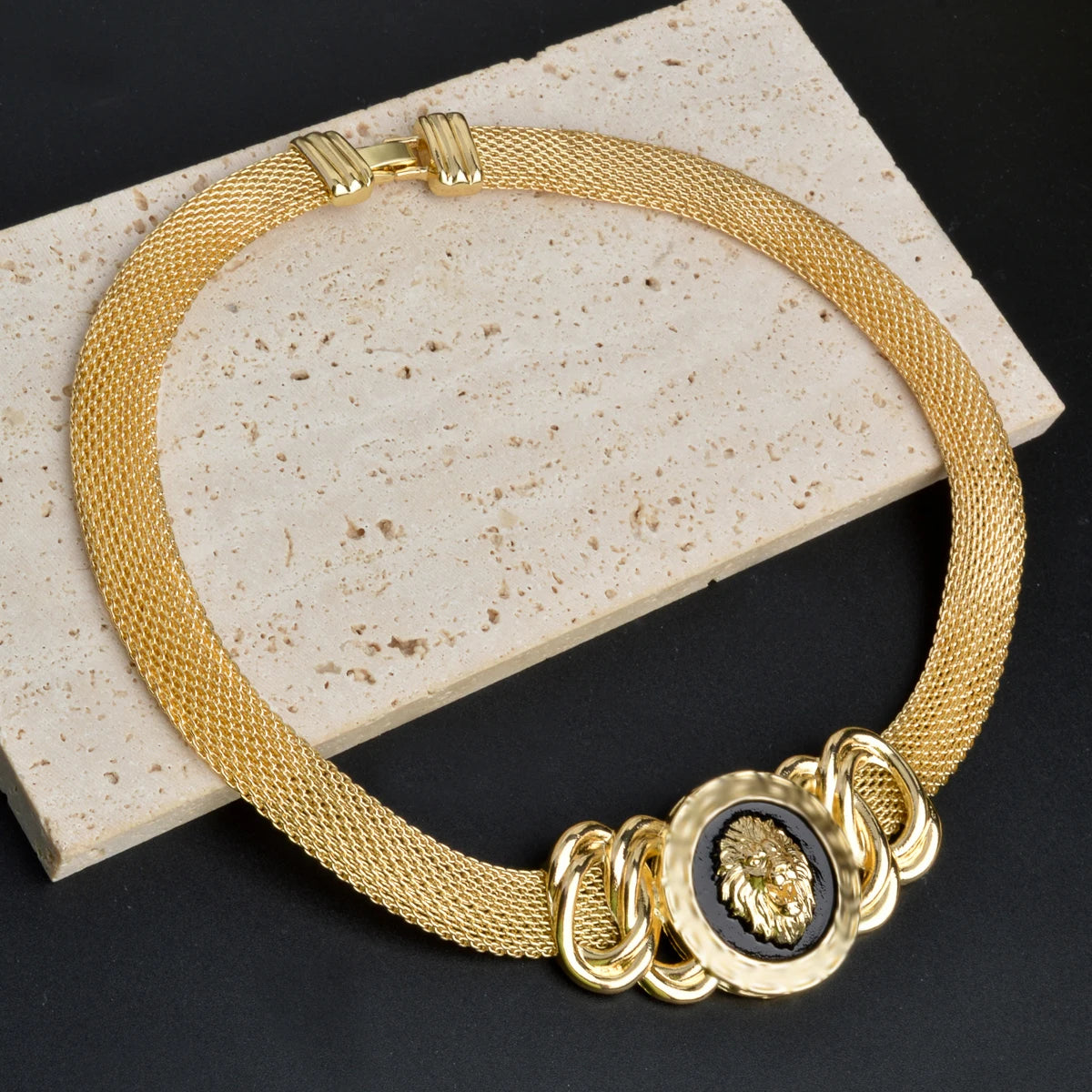 Conjunto de joyas de lujo de Dubái para mujer chapado en oro de 18 quilates, collar de león, pulsera, anillo, pendientes, accesorios de joyería para boda nupcial