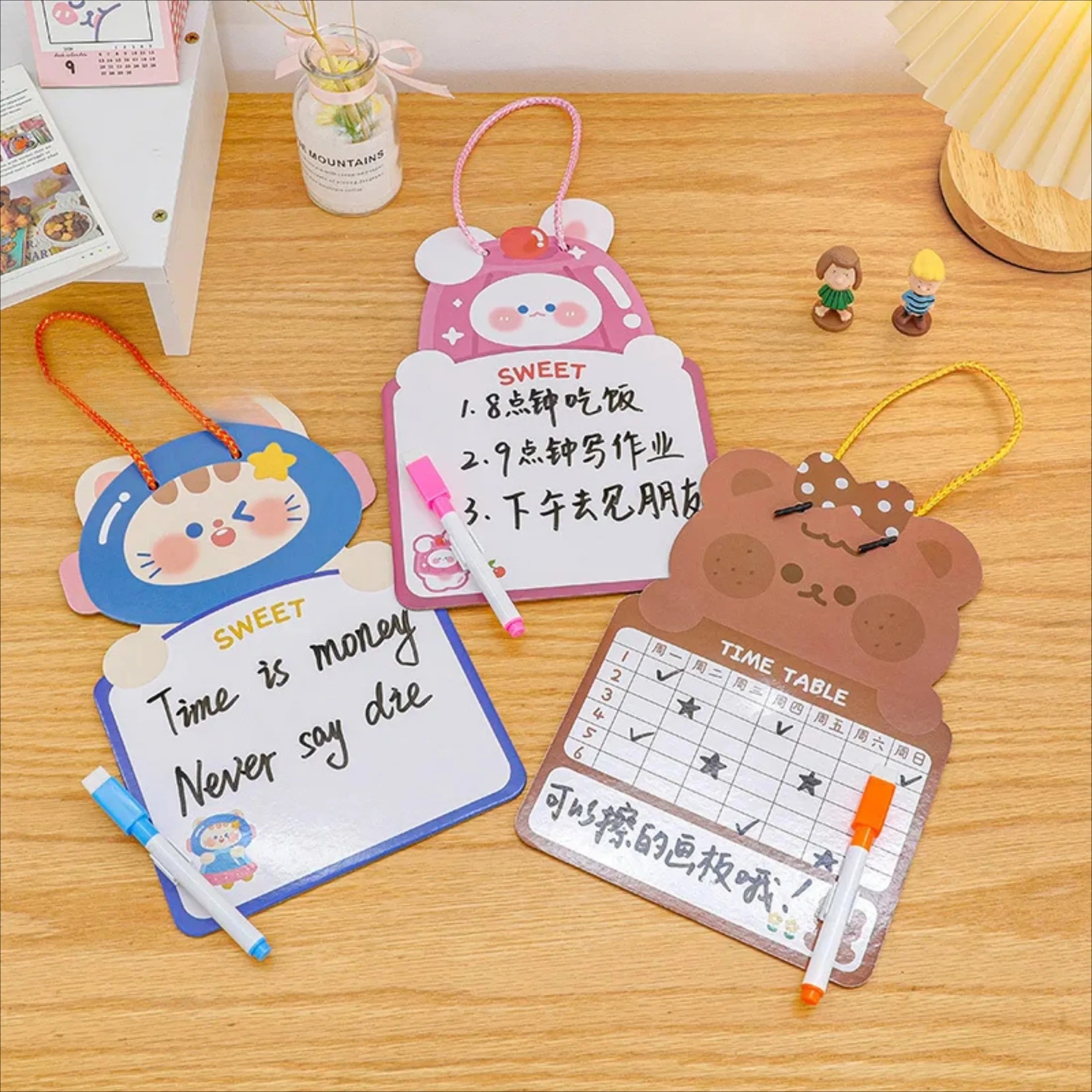 Pizarra de cartón de doble cara con dibujos animados y rotulador, borrable, para niños, con diseño de animales