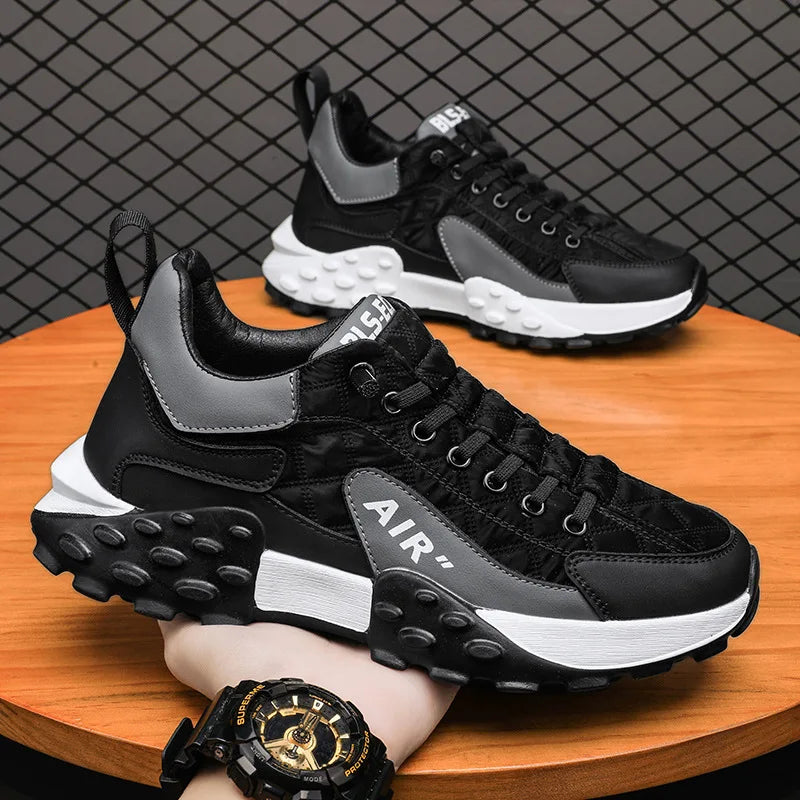 Men Fashion Shoes New Running Shoes High Quality Men Sneakers Outdoor Casual Shoes Man Comfortable Breathable Casual Shoes