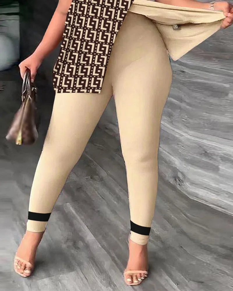 Conjuntos de dos piezas elegantes para mujer, nueva moda, estampado, top de manga con volantes, conjunto de pantalones de color sólido con cinturón, blusas, ropa femenina