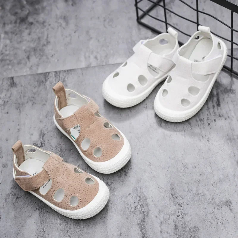 Sandalias de Verano para Niños y Niñas, Zapatillas Recortadas, Zapatos Deportivos Transpirables para Niños Pequeños, Sandalias Planas de Playa con Punta Cerrada