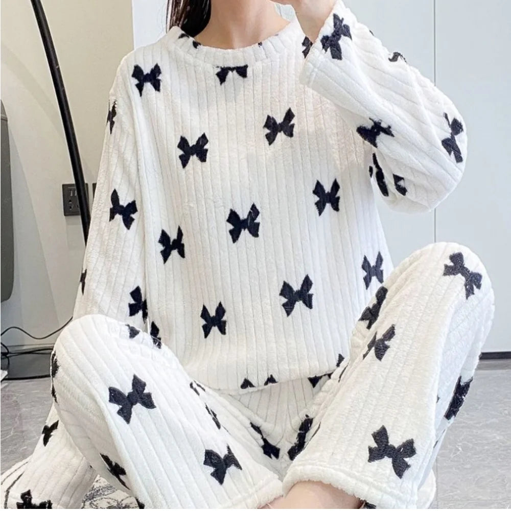 Nuevos Conjuntos de Pijama para Mujer, Pantalones Sueltos, Top con Cuello Redondo y Pantalones de Pierna Ancha con Cintura Elástica, Ropa de Casa de Invierno de Forro Polar, Dulce Conjunto con Lazo, Ropa de Dormir
