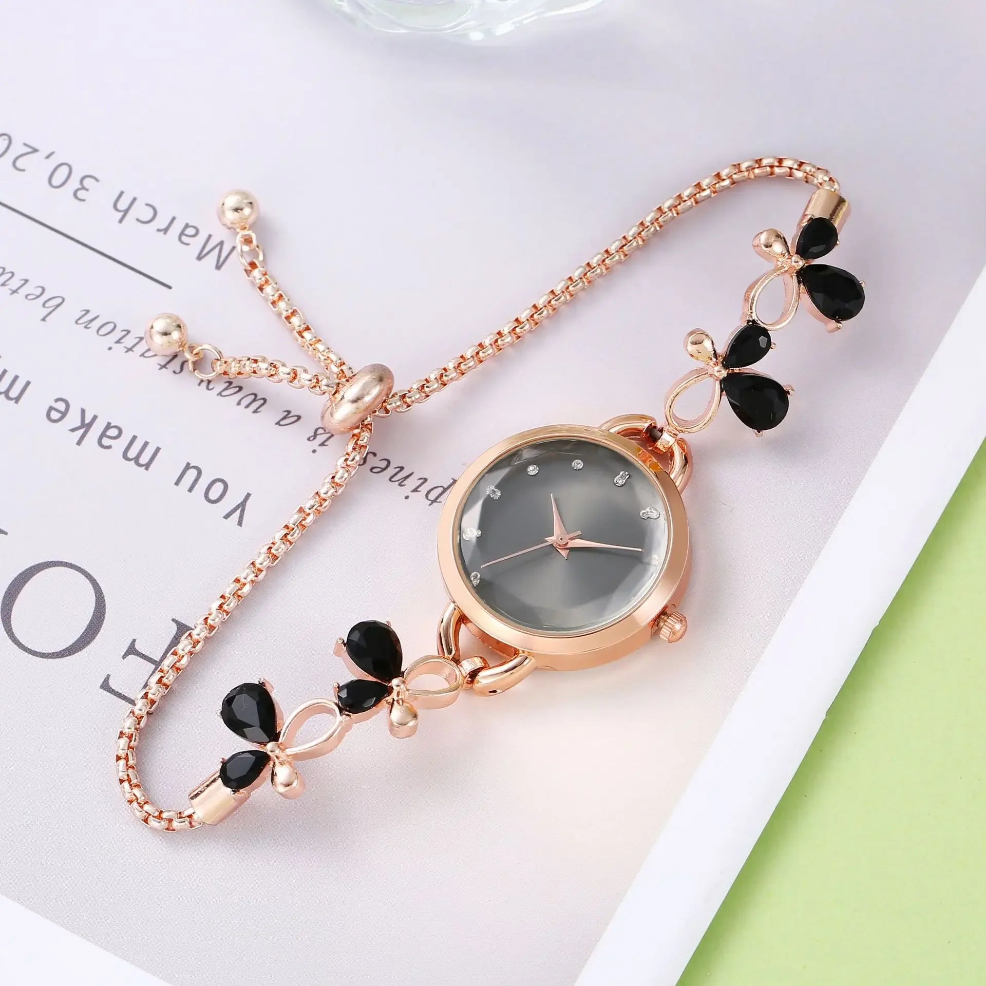Klokker for kvinner Reloj Mujer Mermaid Chain Luxury Diamond dameklokke Armbånd Mote Quartz Klokker часы женские наручные