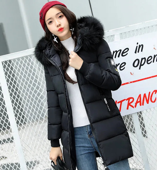 Varm parka med pelskrage til dame