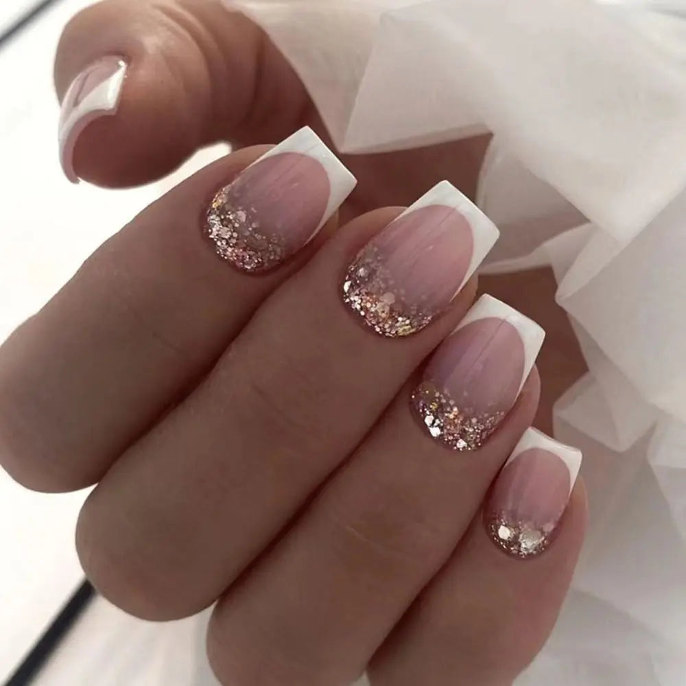 Uñas francesas azules