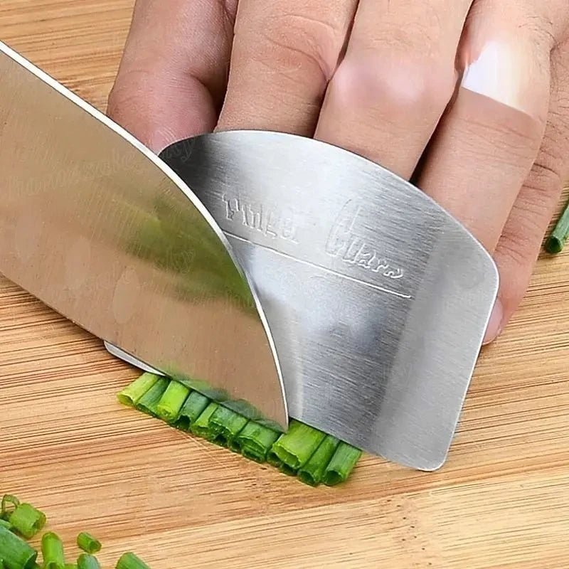 2/4 kitchen multifunctional vegetable cutting and anti cutting stainless steel finger protectors