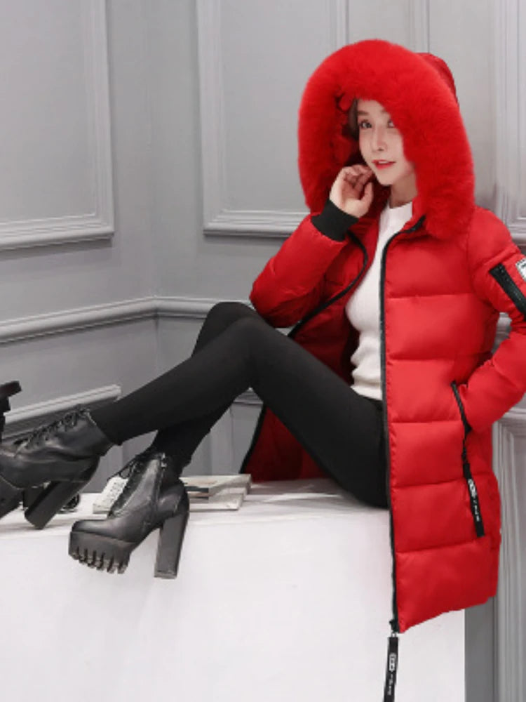 Varm parka med pelskrage til dame