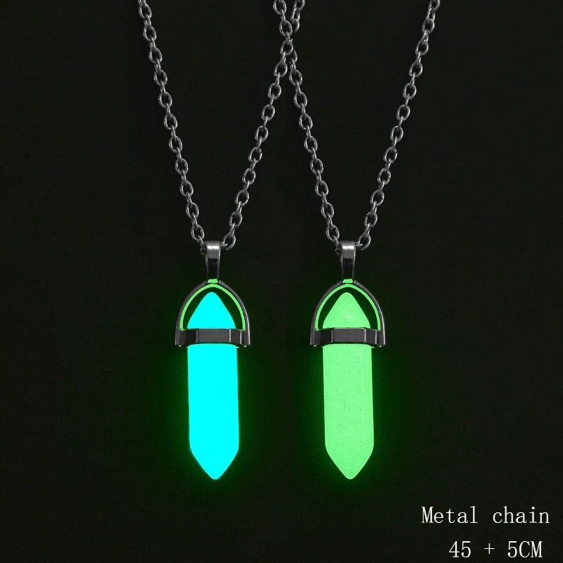 Juego de 2 unidades de collares magnéticos con colgante de corazón y columna hexagonal luminosa, de piedra natural, con colgante geométrico, para parejas, regalos de joyería