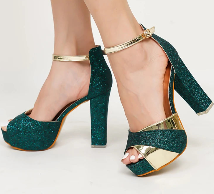 Sandales à plateforme à paillettes vertes