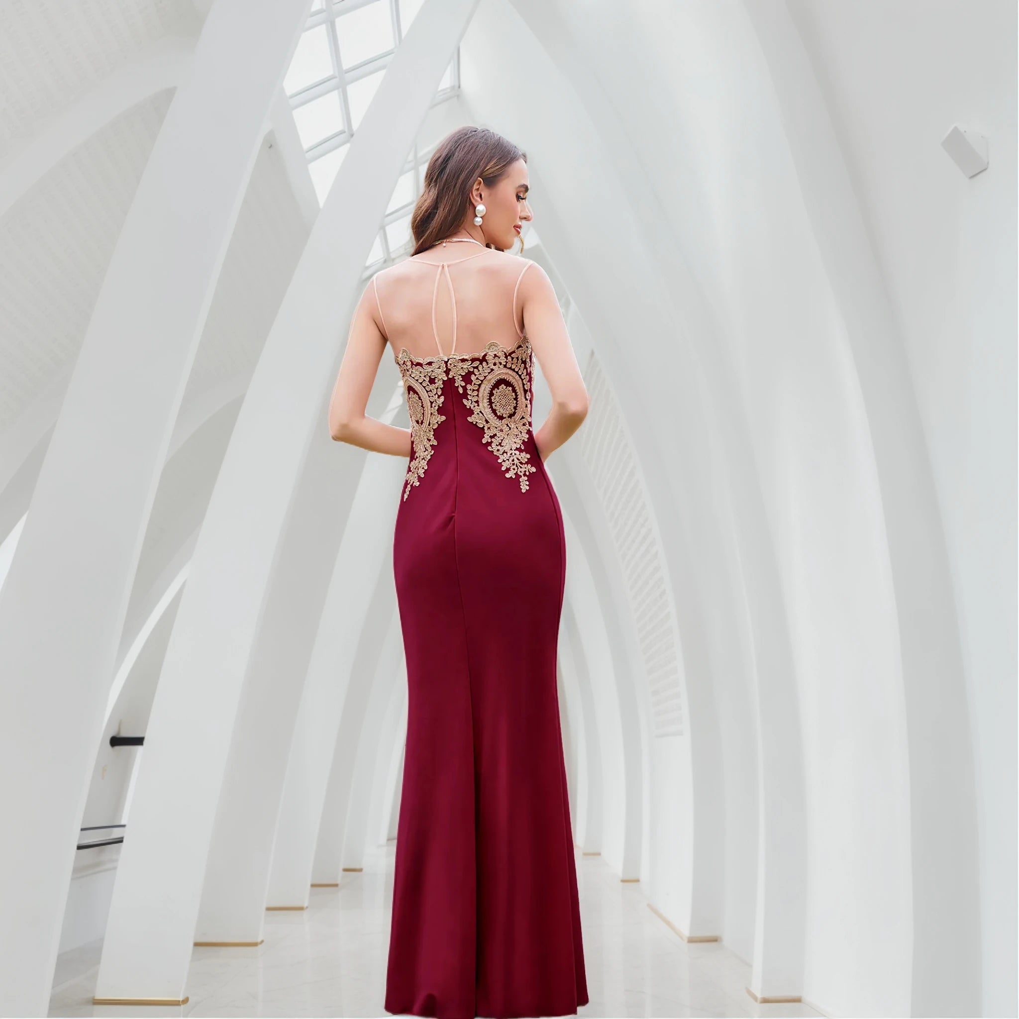 Burgundy Mermaid Evening Dress – Elegant, Sequined & Perfect for Prom or Formal Events