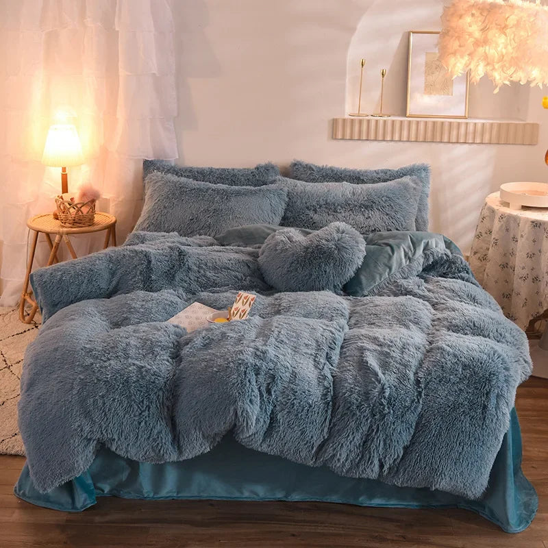 Juego de funda nórdica de felpa de lujo de 3/4 piezas – Ropa de cama cómoda y suave, perfecta para el confort del dormitorio, ideal para habitaciones de invitados y estética de dormitorios universitarios.