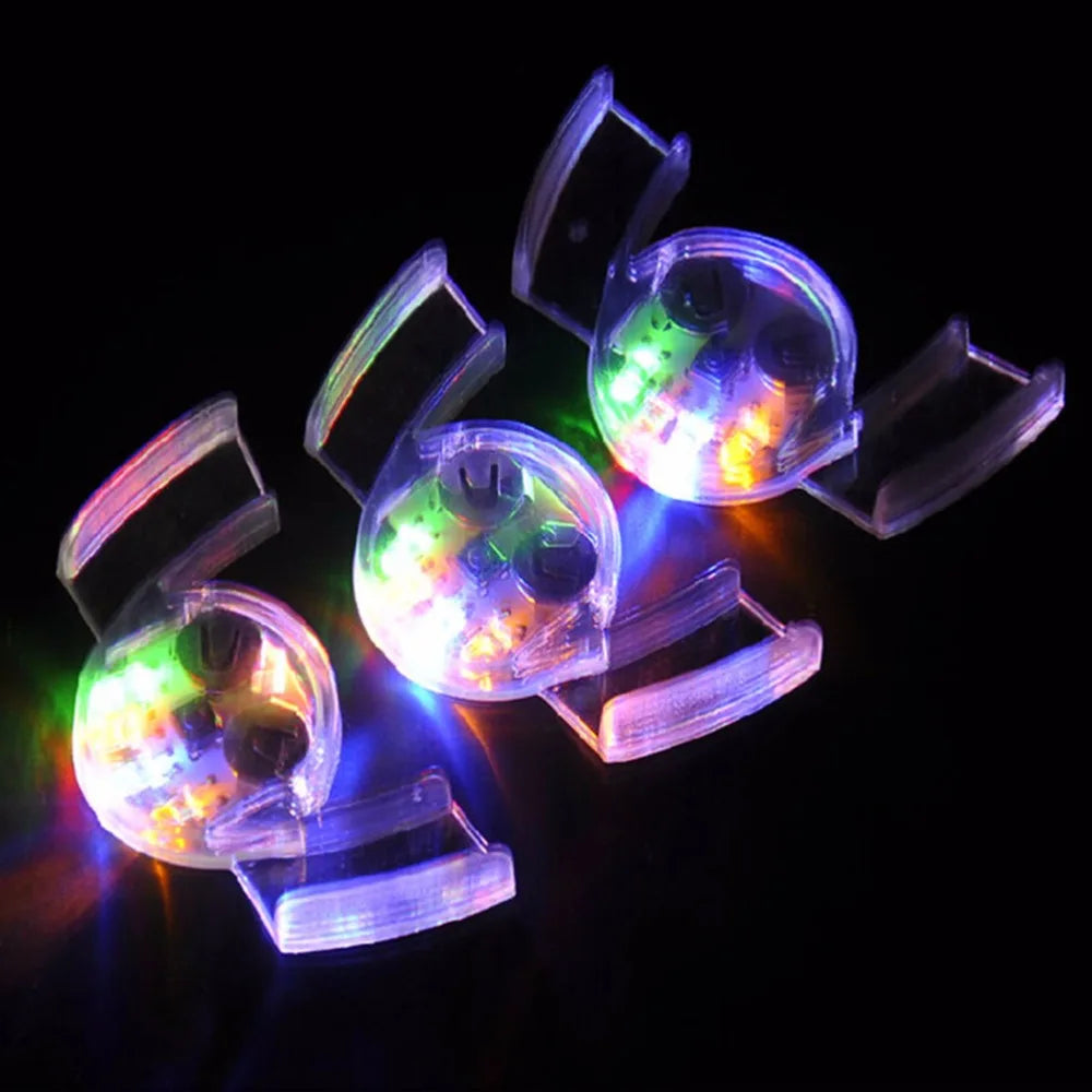 Dientes que brillan LED divertidos para niños, juguetes luminosos, piezas de aparato dental que brillan en la oscuridad, suministros para fiestas luminosas