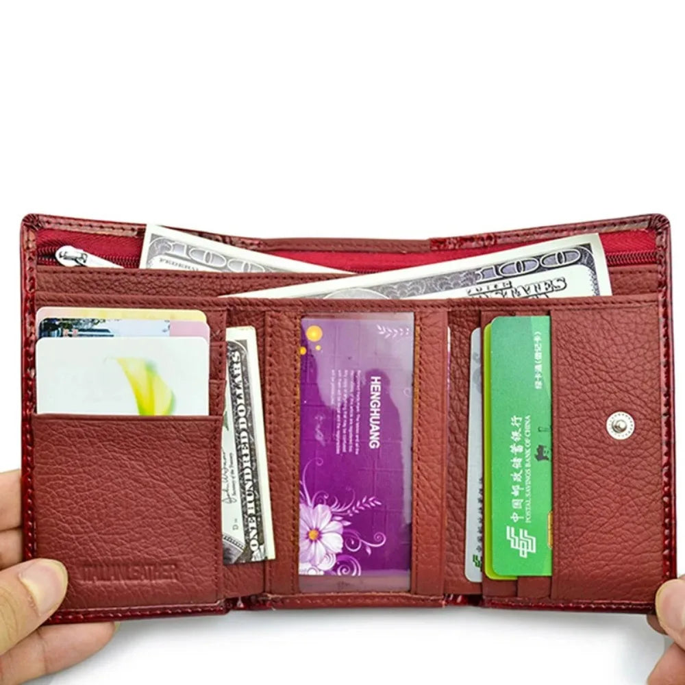 Cartera de piel charol de lujo para mujer Estilo euro-americano Monedero de diseñador Piel de vaca Patrón de cocodrilo Compacta Alta calidad