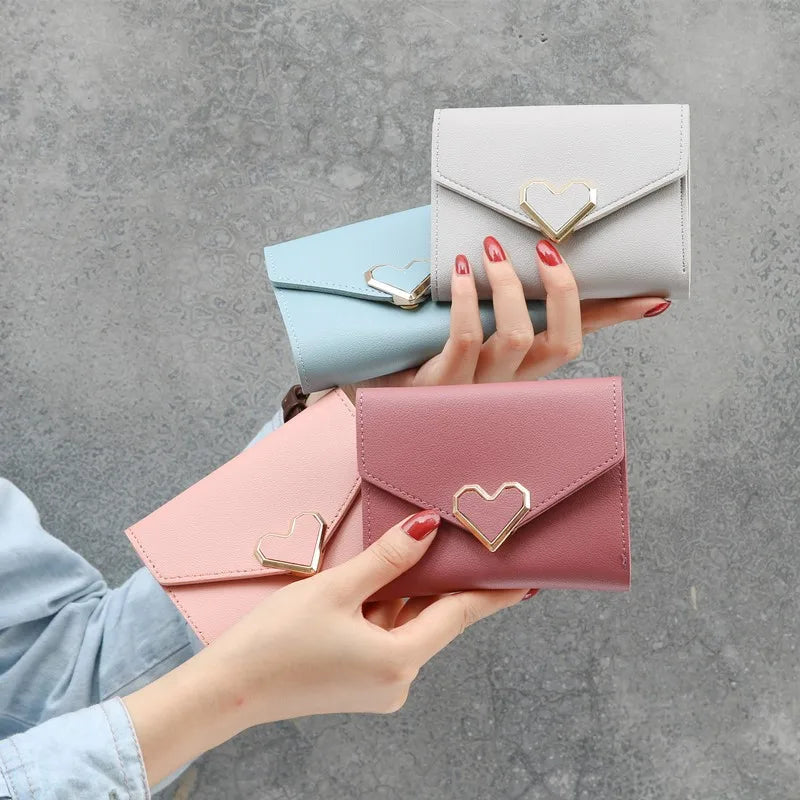 Carteras cortas nuevas para mujer, Kpop, con forma de corazón, bonita cartera pequeña para mujer, de piel sintética de alta calidad, delgada y sencilla, cartera femenina