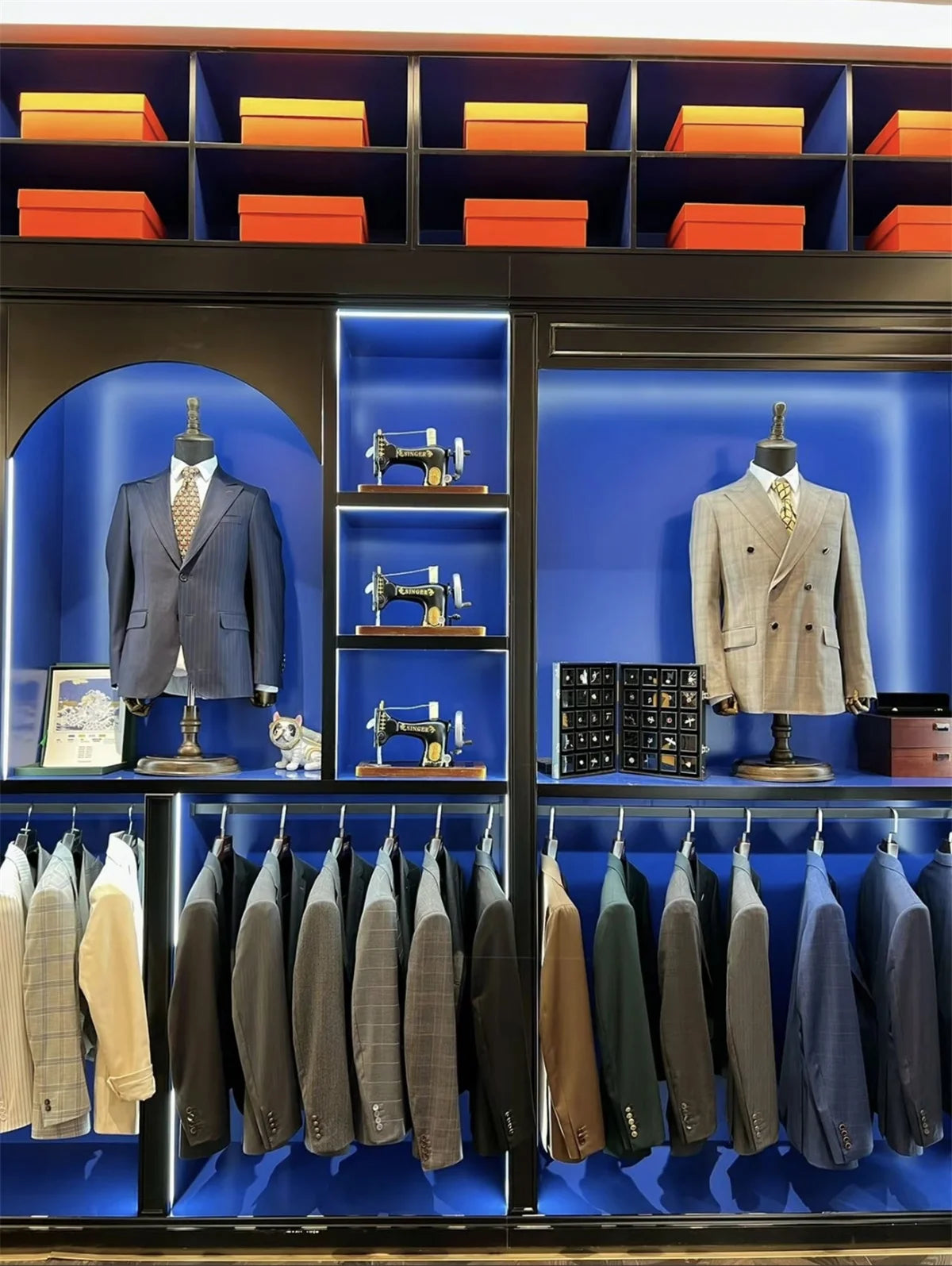 Trajes de hombre elegantes y personalizados para baile de graduación de lujo, esmoquin de boda de alta gama para novio, conjuntos de 2 piezas, blazers de fiesta para hombre, disfraz de negocios para hombre