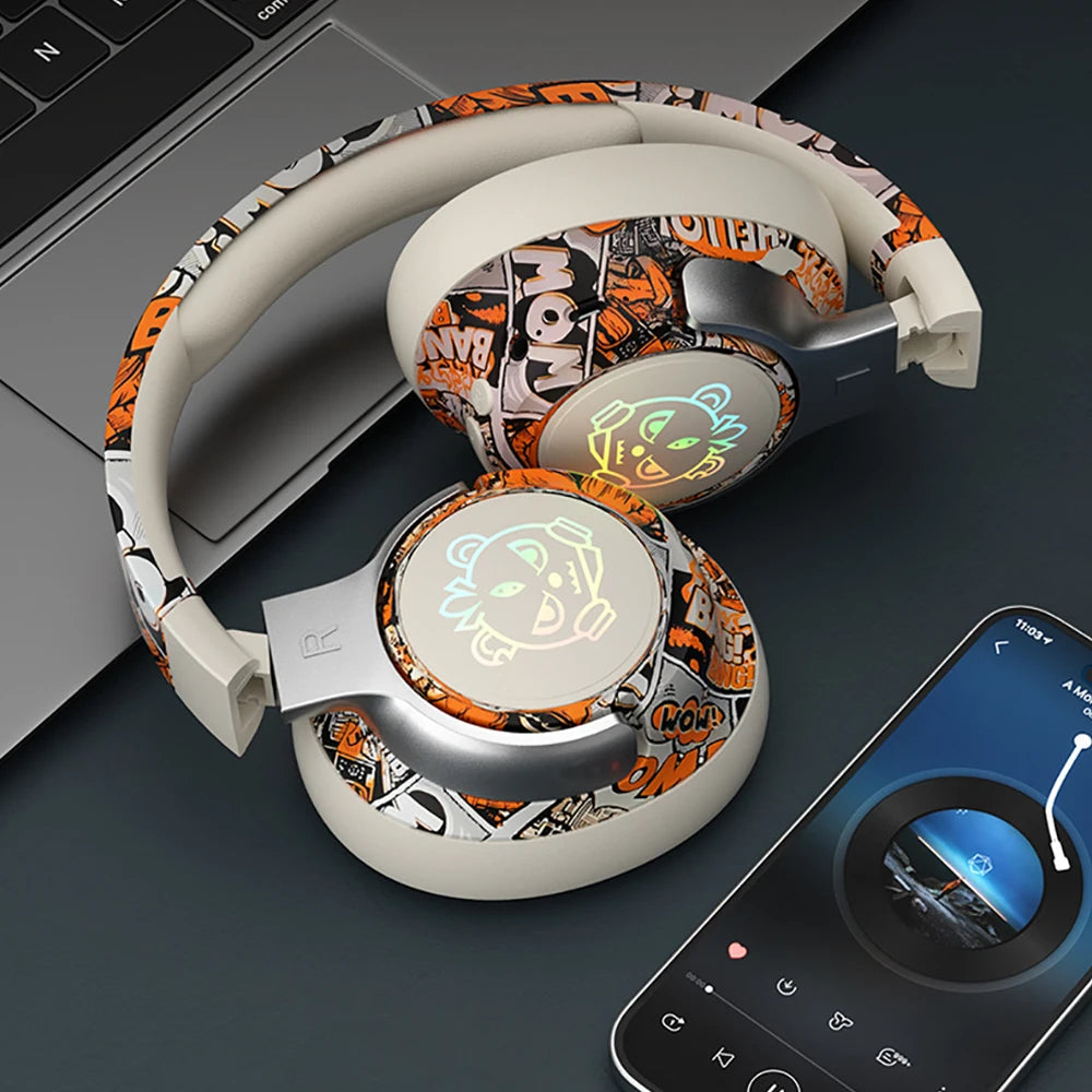 Bluetooth 5.3 Gaming Headset – Trådløse hodetelefoner med RGB-lys, lav latensmodus, støydempende mikrofon, komfortable øreklokker for PC