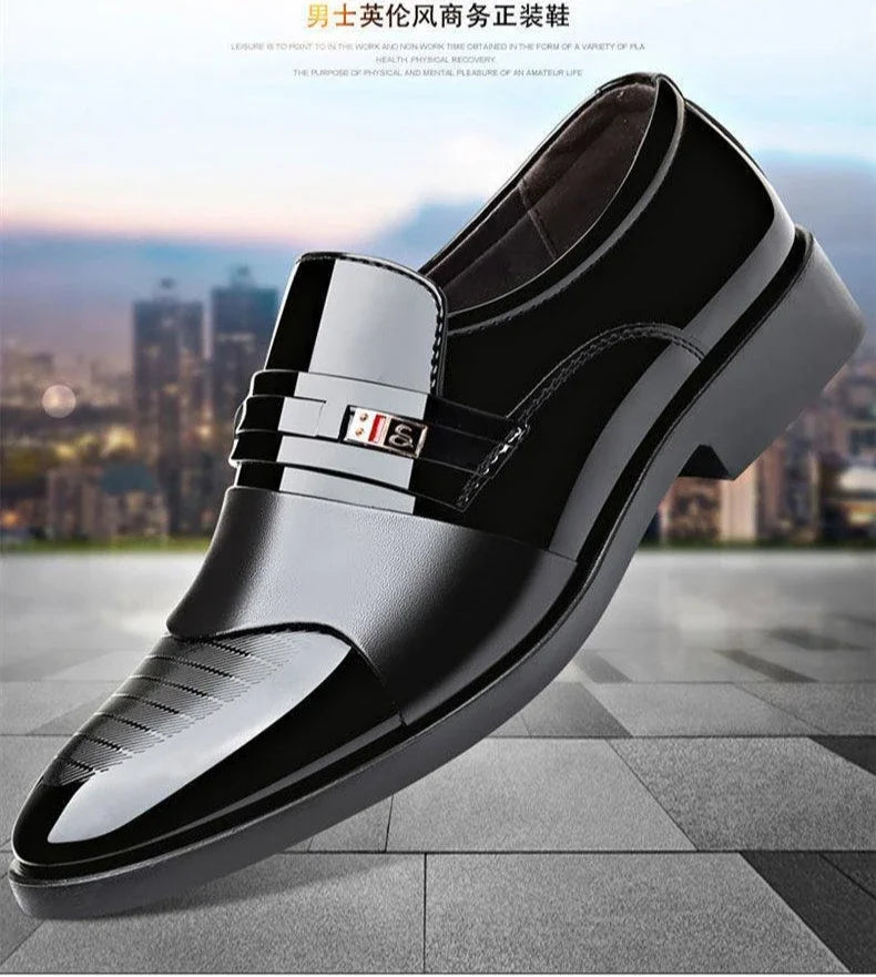 Nuevos zapatos formales de cuero para hombre, calzado informal de negocios antideslizante, zapatos de trabajo minimalistas de moda, cómodas zapatillas planas para hombre