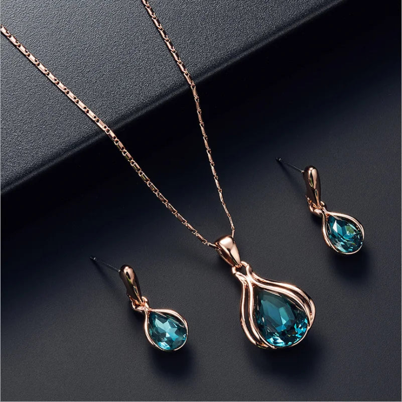 Juego de joyas de 3 piezas/set para mujer, elegante collar con colgante de diamantes de imitación en forma de gota de agua y pendientes de gancho